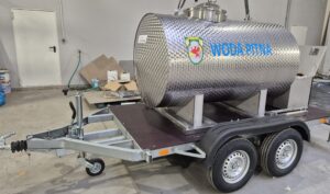 Cysterna przyczepa do wody pitnej